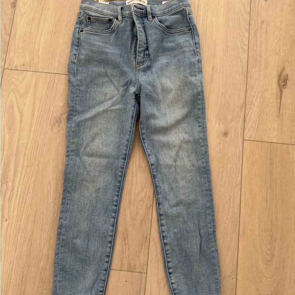 Denim Forum Light Blue Skinny Jeans